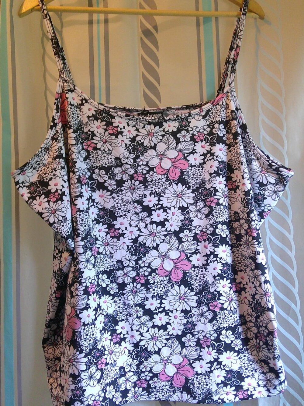 NWT "Lane Bryant" Cool & Comfy Floral Print Cami Woman Sz 26W-28W